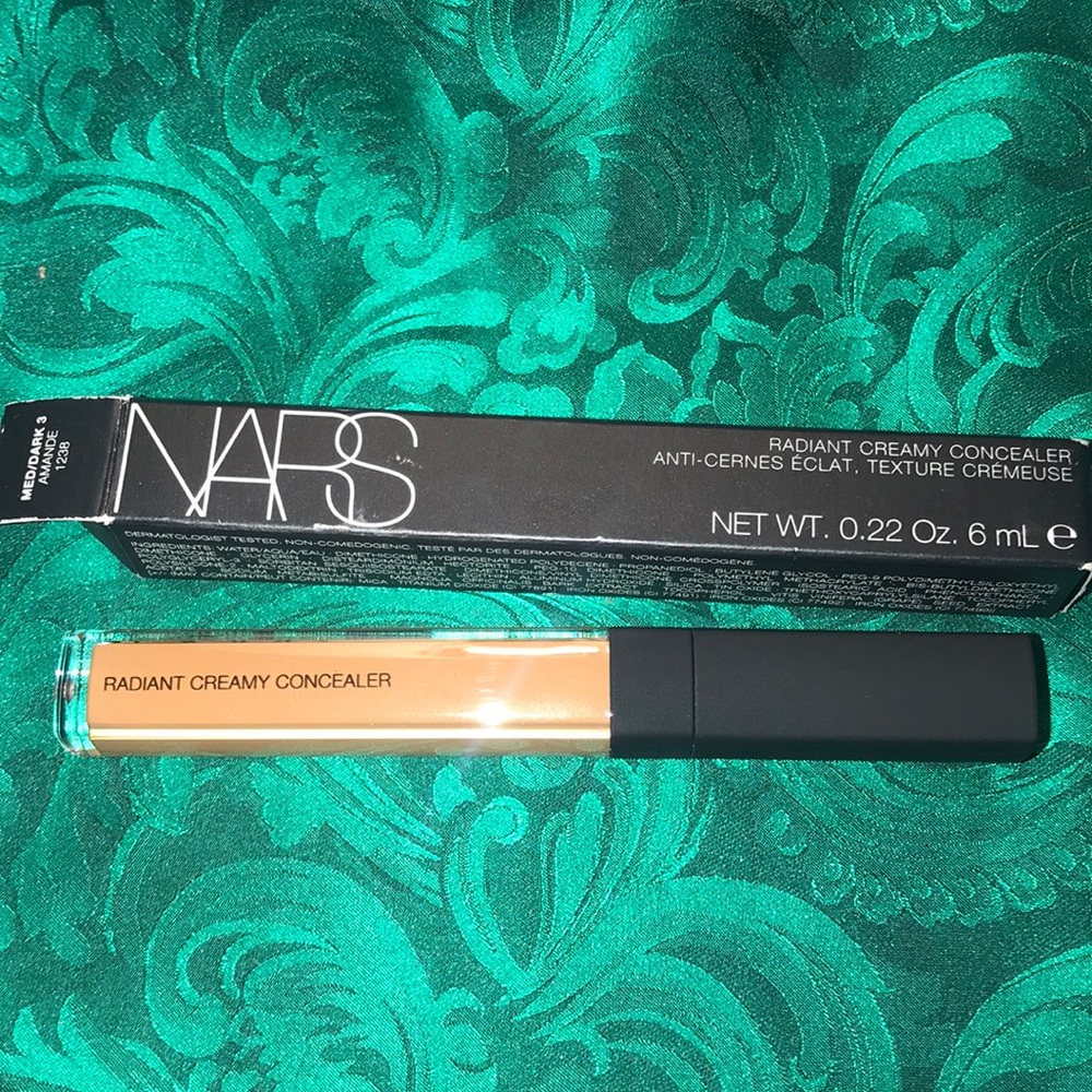 NARS CONCEALER - Picture 3 of 4